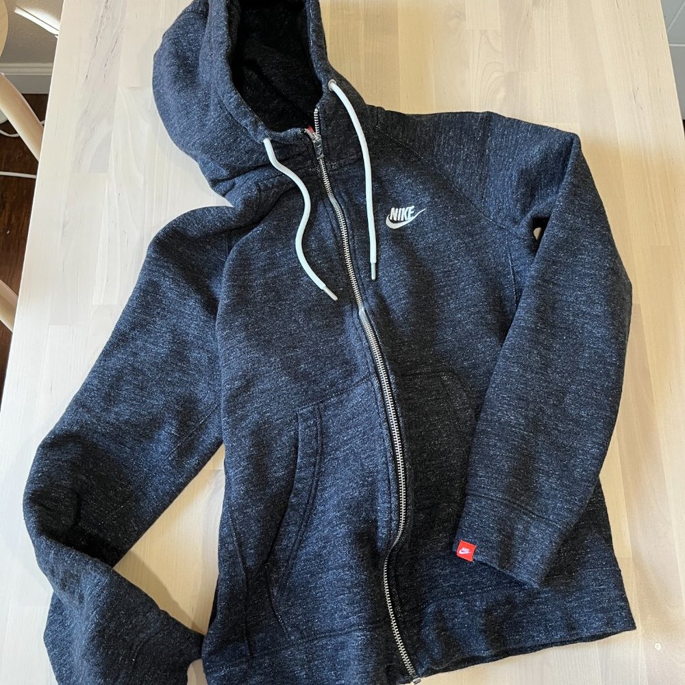 Nike Mens - Sportswear Heritage Hoodie - XS